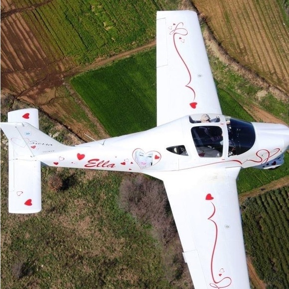 Hi ,i’m Ella & I’m cancer survivor 🎀 last year I was diagnosedwith breastcancer - Picture 16 of 16